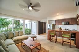 Premium Condo with 2 Pools, Gym, Yoga Deck & BBQ - Image 2