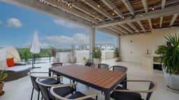 Luxury Rooftop Penthouse w/ Private Pool & Jungle Views - Image 4