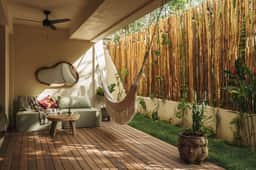 Perfect for 10 Guests w/ Rooftop & Jungle Views - Image 4