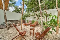 Luxury 3 Bedroom Villa w/ Private Pool & Sun Deck - Image 4
