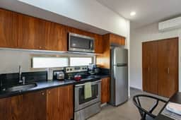 Terrace Condo w/ Pool & Concierge Service - Image 3