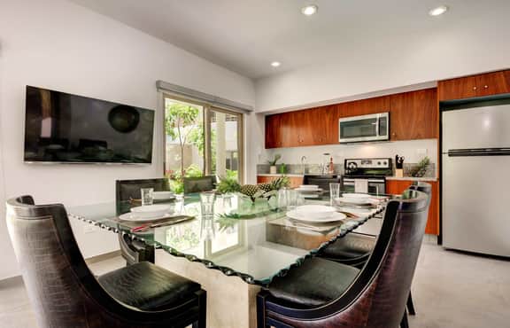 Poolside Bliss with Private Terrace & Jacuzzi - Image 4