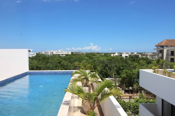 Rooftop Pool + Gym + Laundry + Coworking + Cinema - Image 1