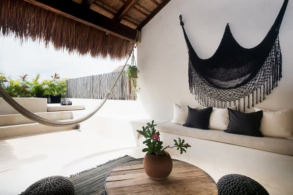 Amazing Condo w/ Papaya Playa Project Beach Access - Image 1